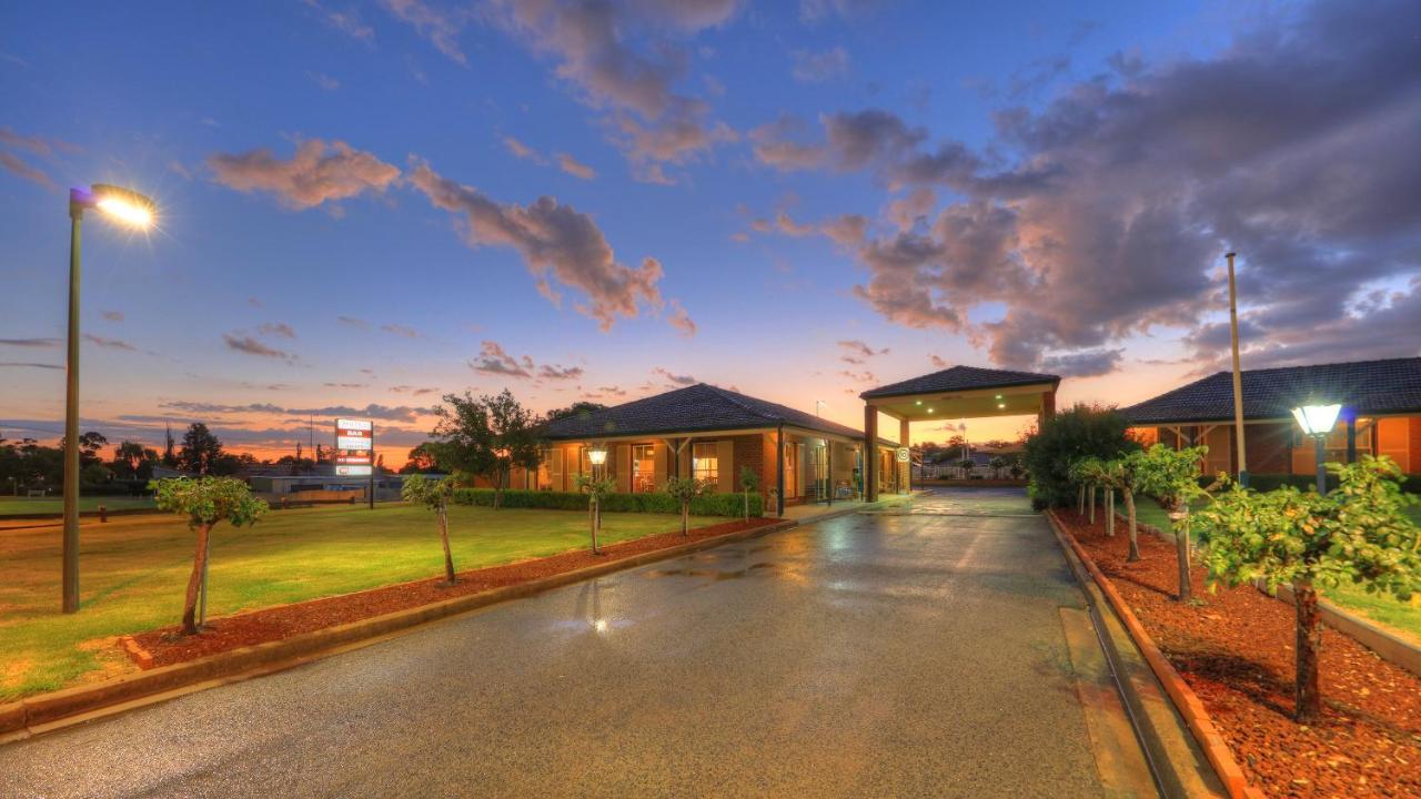 Bushman'S Motor Inn Parkes Zewnętrze zdjęcie