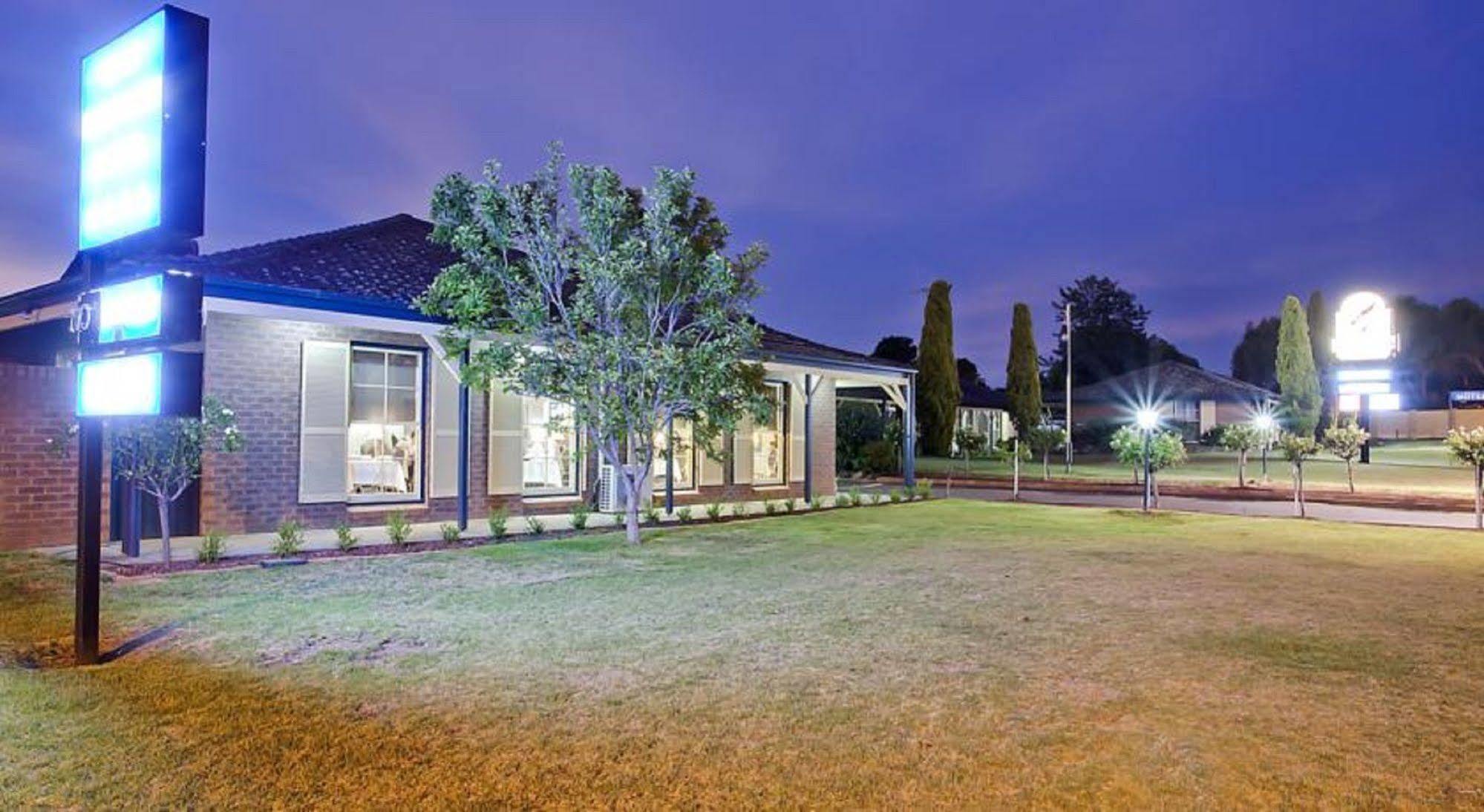 Bushman'S Motor Inn Parkes Zewnętrze zdjęcie
